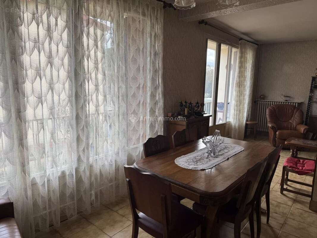 Maison à BLAYE-LES-MINES