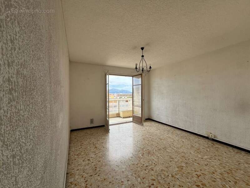 Appartement à MARSEILLE-10E