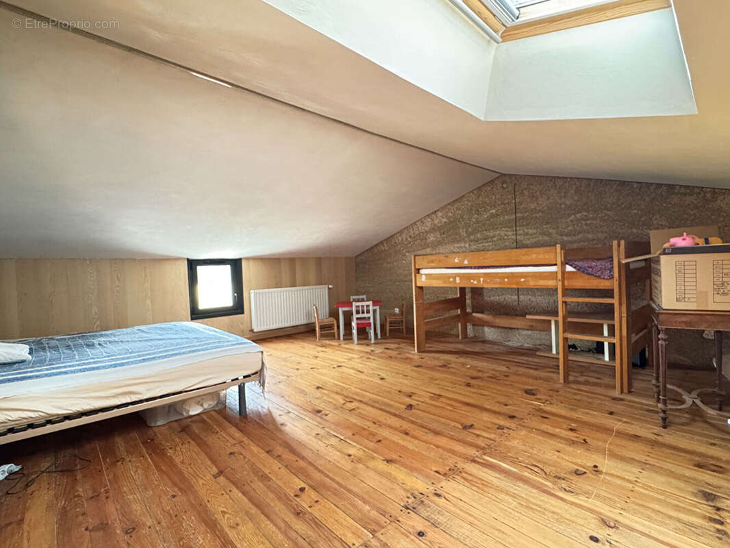 Maison à SAINT-JEAN-DE-LIVERSAY