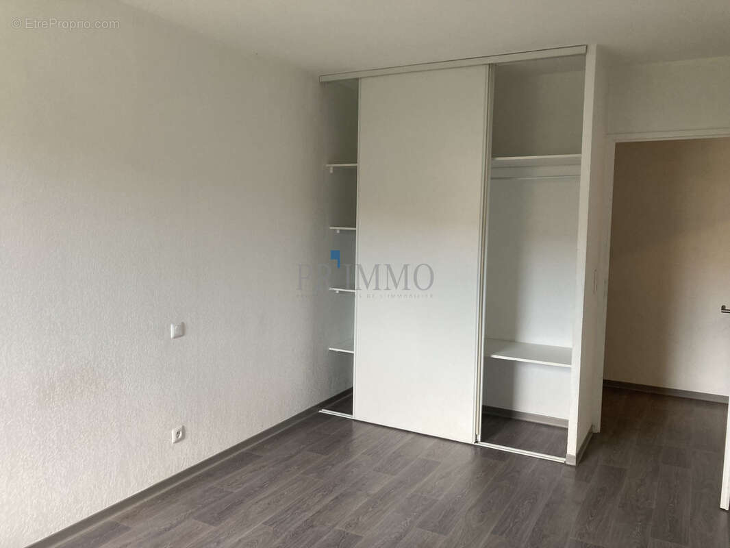 Appartement à PUGET-SUR-ARGENS