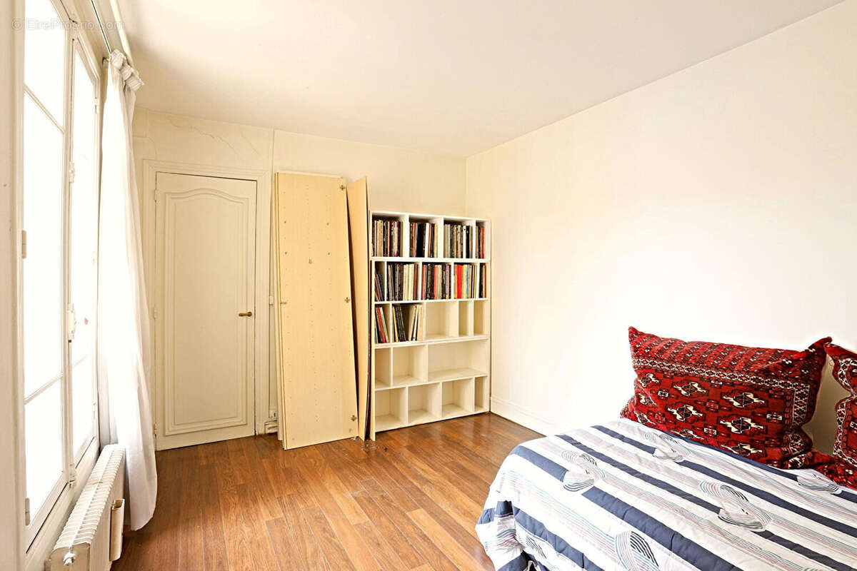 Appartement à PARIS-5E