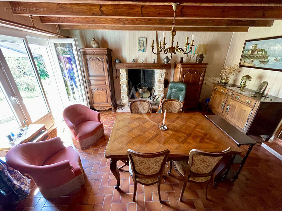 Maison à SAINT-MICHEL-EN-L'HERM