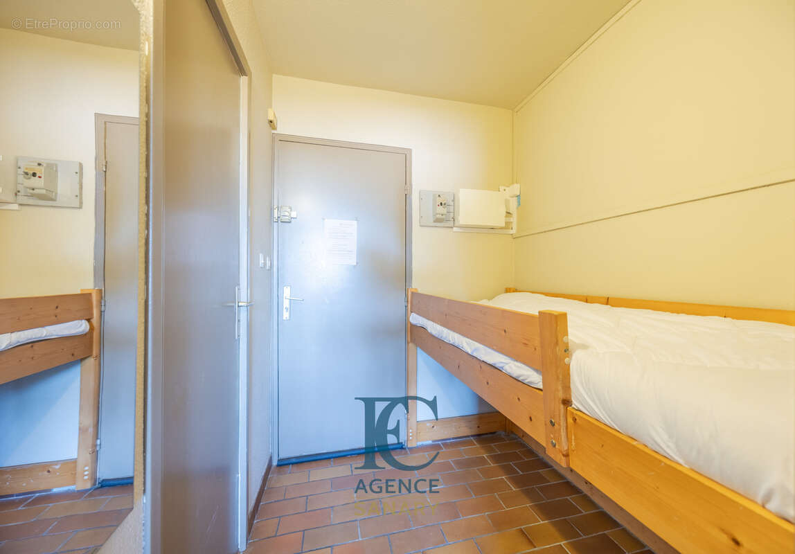 Appartement à SAINT-CYR-SUR-MER