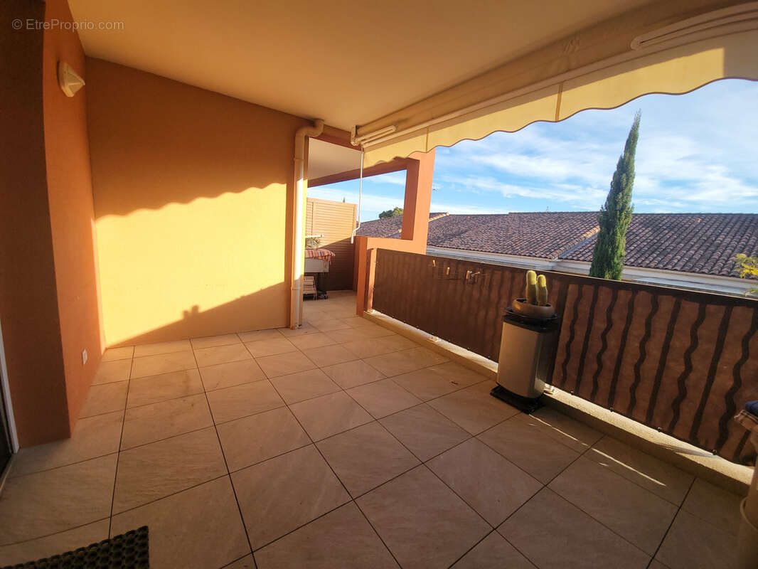 Appartement à OLLIOULES