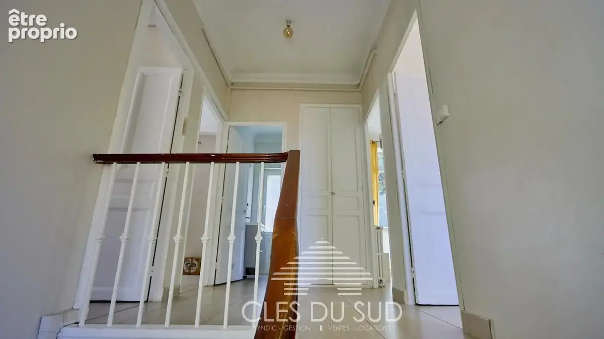 Maison de ville bourgeoise à vendre Toulon Claret-Valbourdin 5 c - photo 10