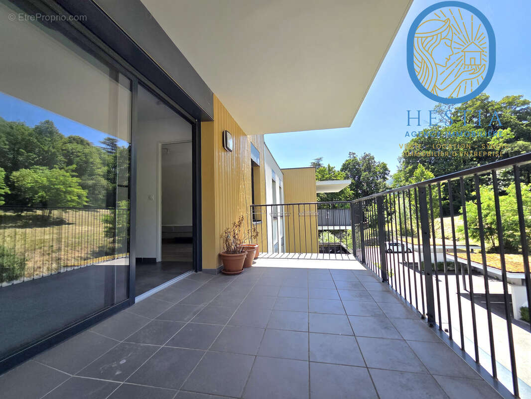 Voreppe, appartement 2p dernier etage - photo 7