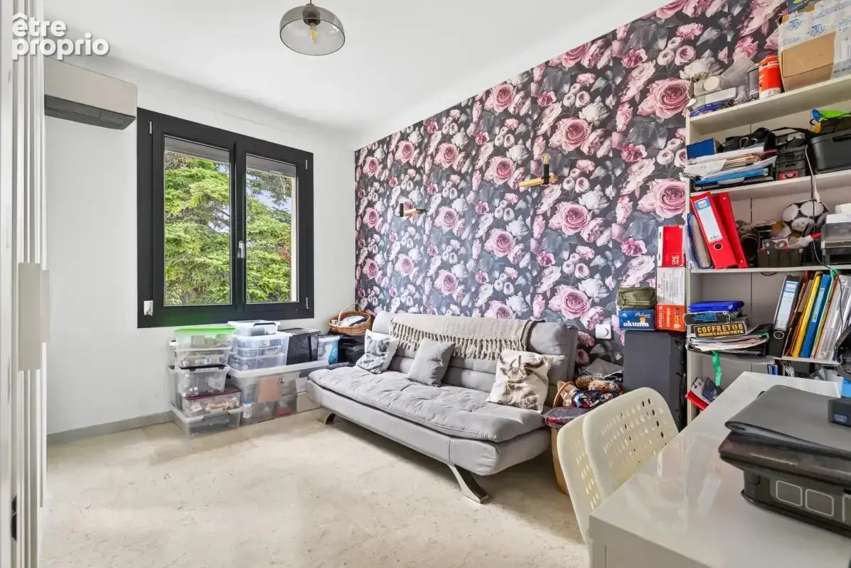 Maison de 6 pièces de 153 m² à Carpentras - photo 13