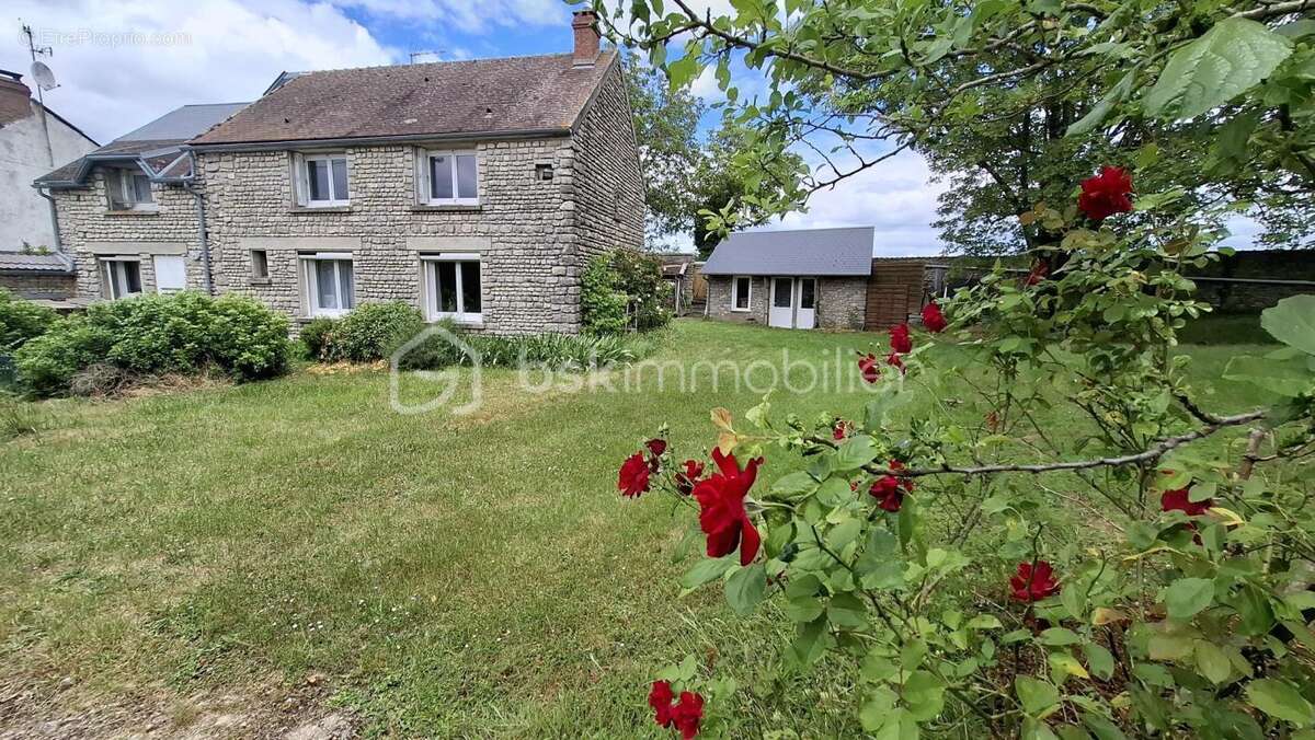 Maison familliale en pierre - photo 2