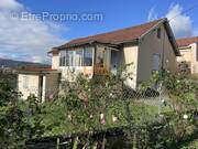 Maison à DECAZEVILLE