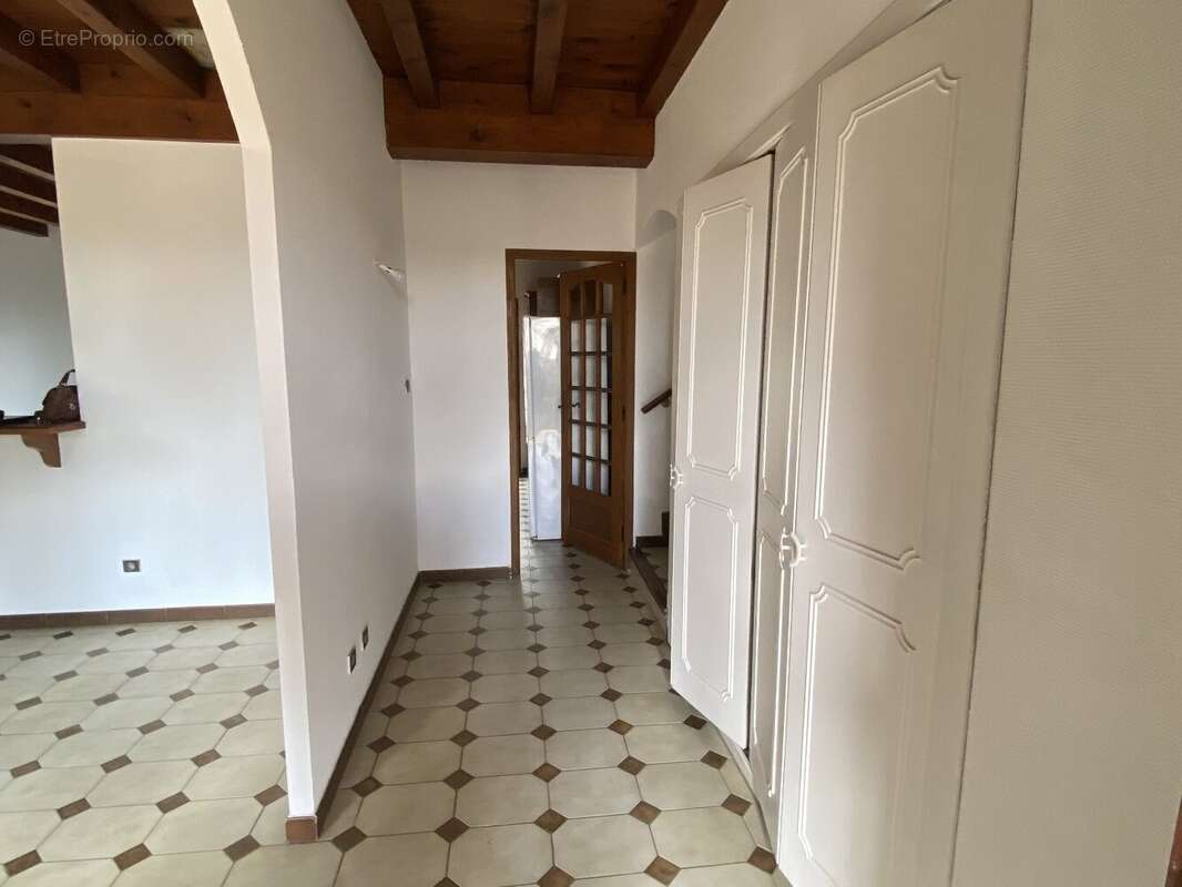 Maison à DREMIL-LAFAGE
