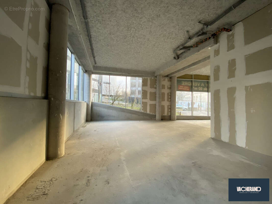 Commerce 368 m² à Lille  - photo 7