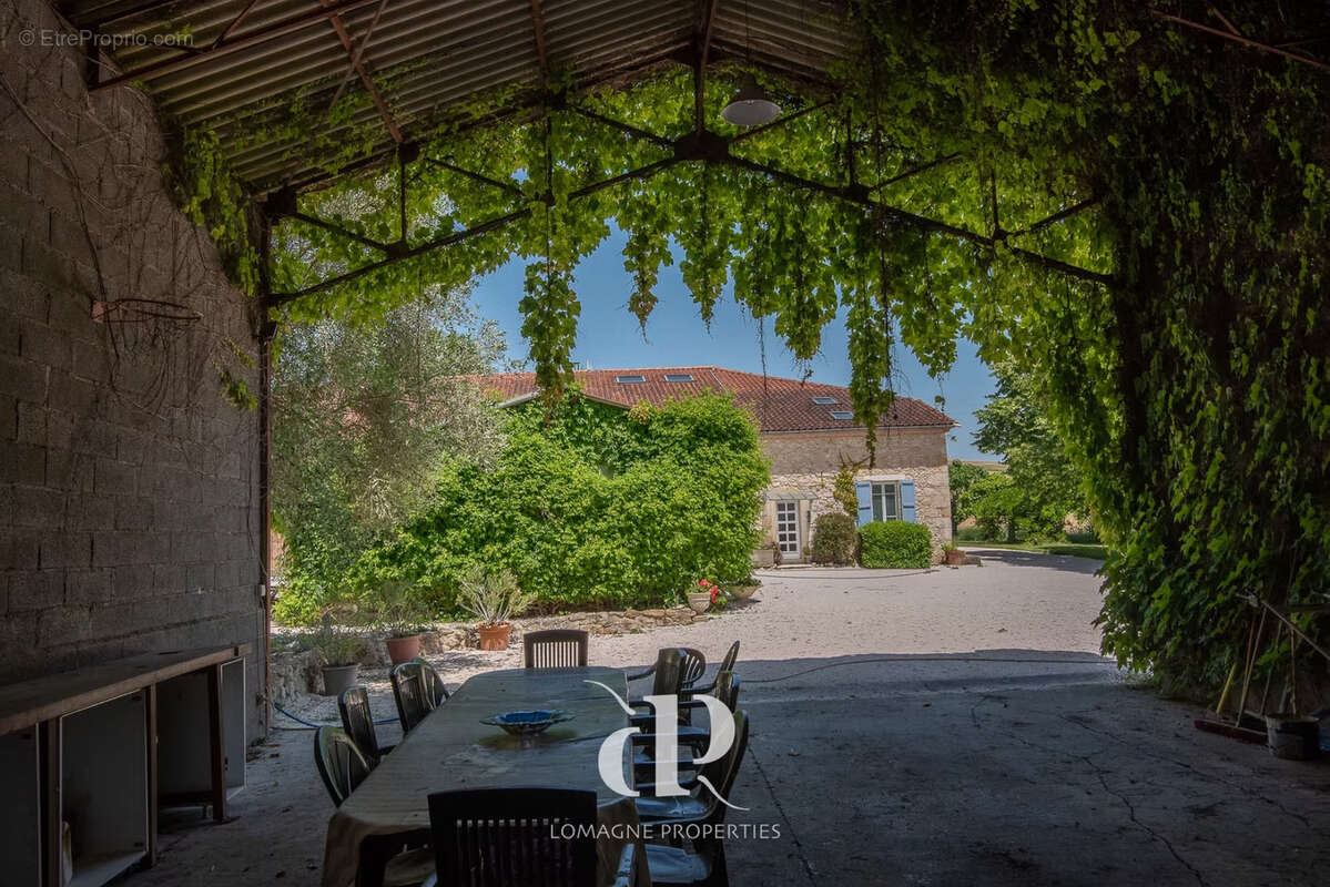 Maison à LACHAPELLE