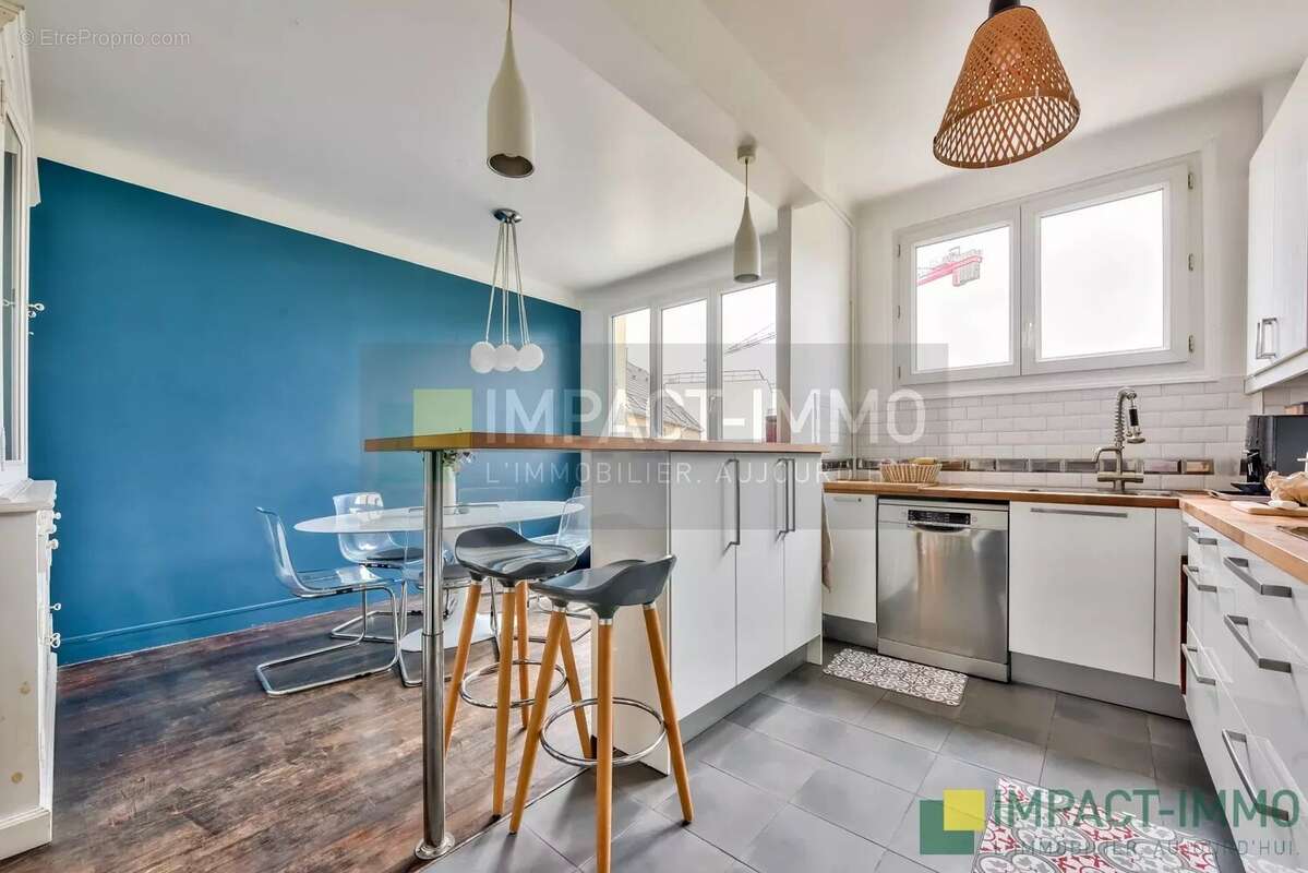 Appartement à SURESNES