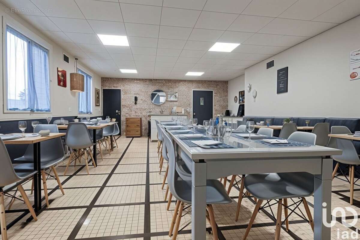 Photo 4 - Commerce à VAIRE