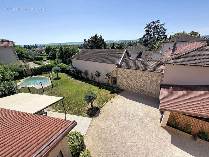 Maison à EPINOUZE