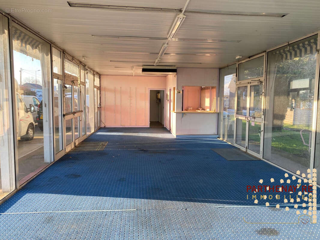 Terrain à CHATILLON-SUR-THOUET