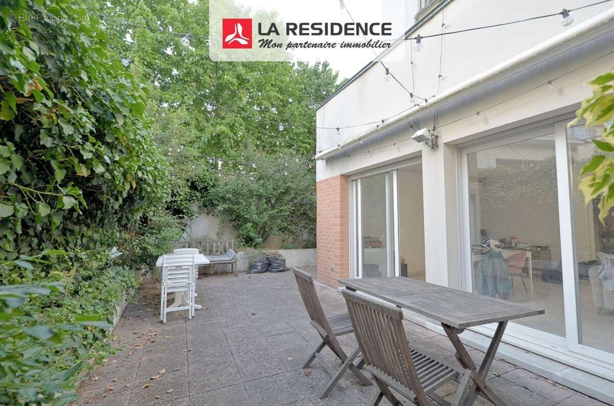 Appartement à ISSY-LES-MOULINEAUX