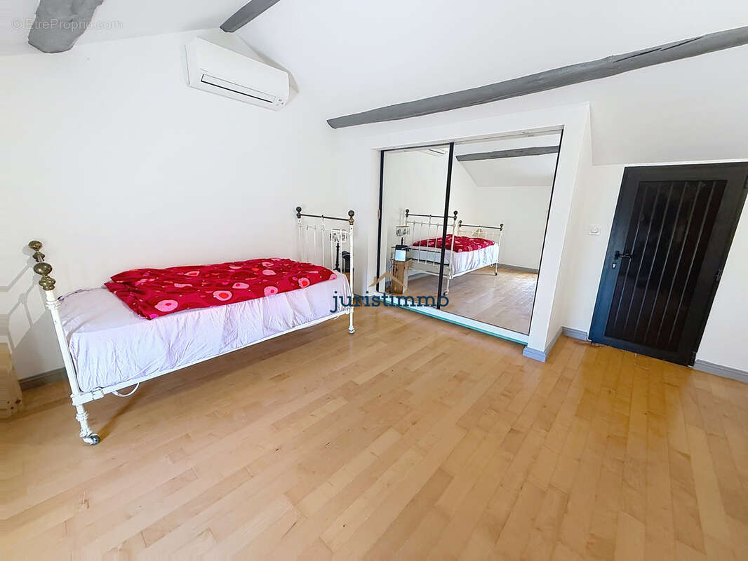 Maison à VAISON-LA-ROMAINE