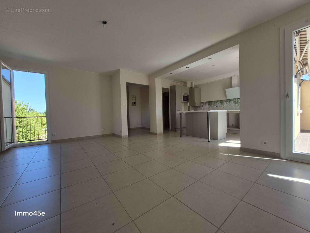 Appartement à TOURNON-SUR-RHONE