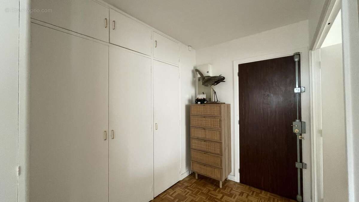 Appartement à PARIS-11E