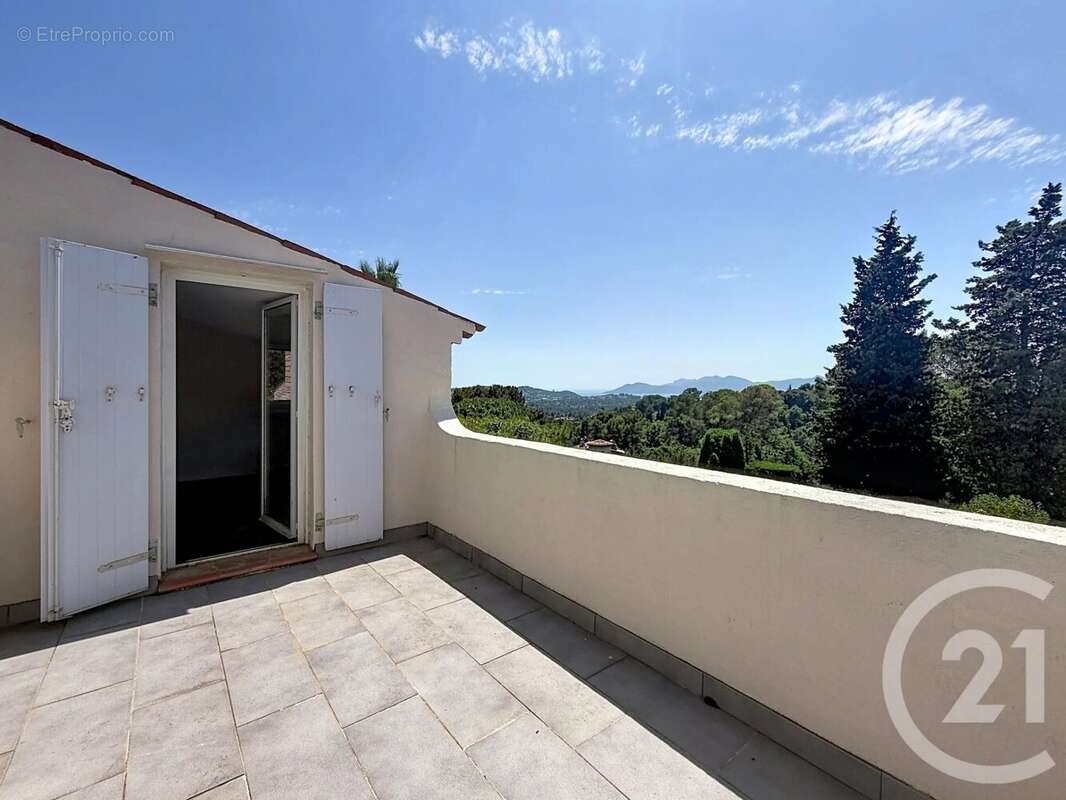 Maison 161 m² à Mougins  - photo 21