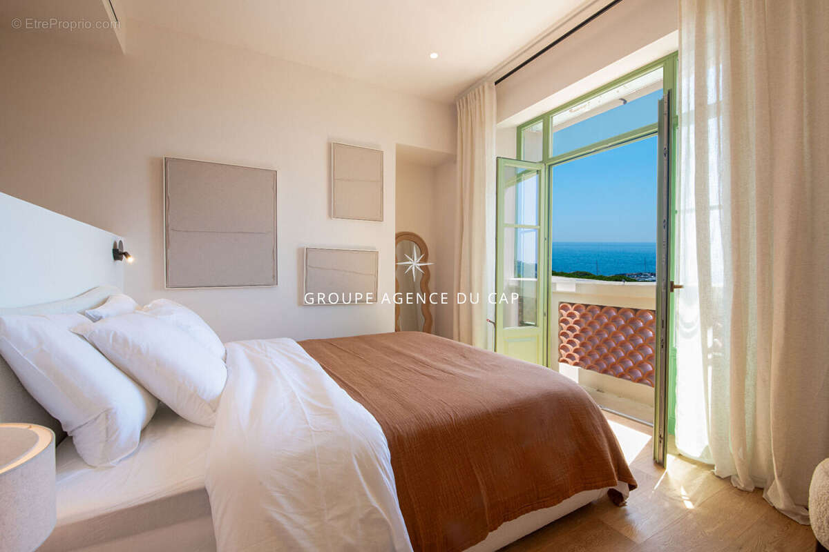 Maison à LES ISSAMBRES