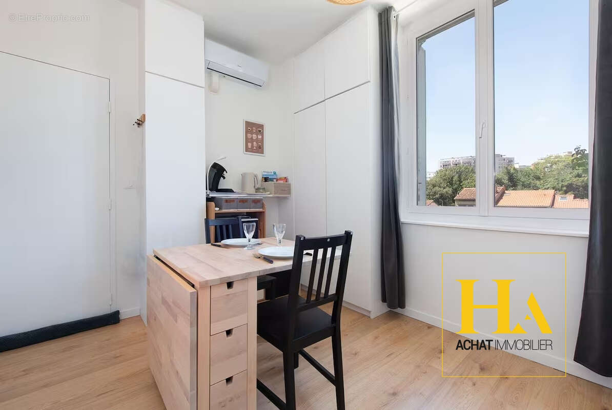 Joli studio 16m² - Aucun travaux - Clim réversible - photo 2