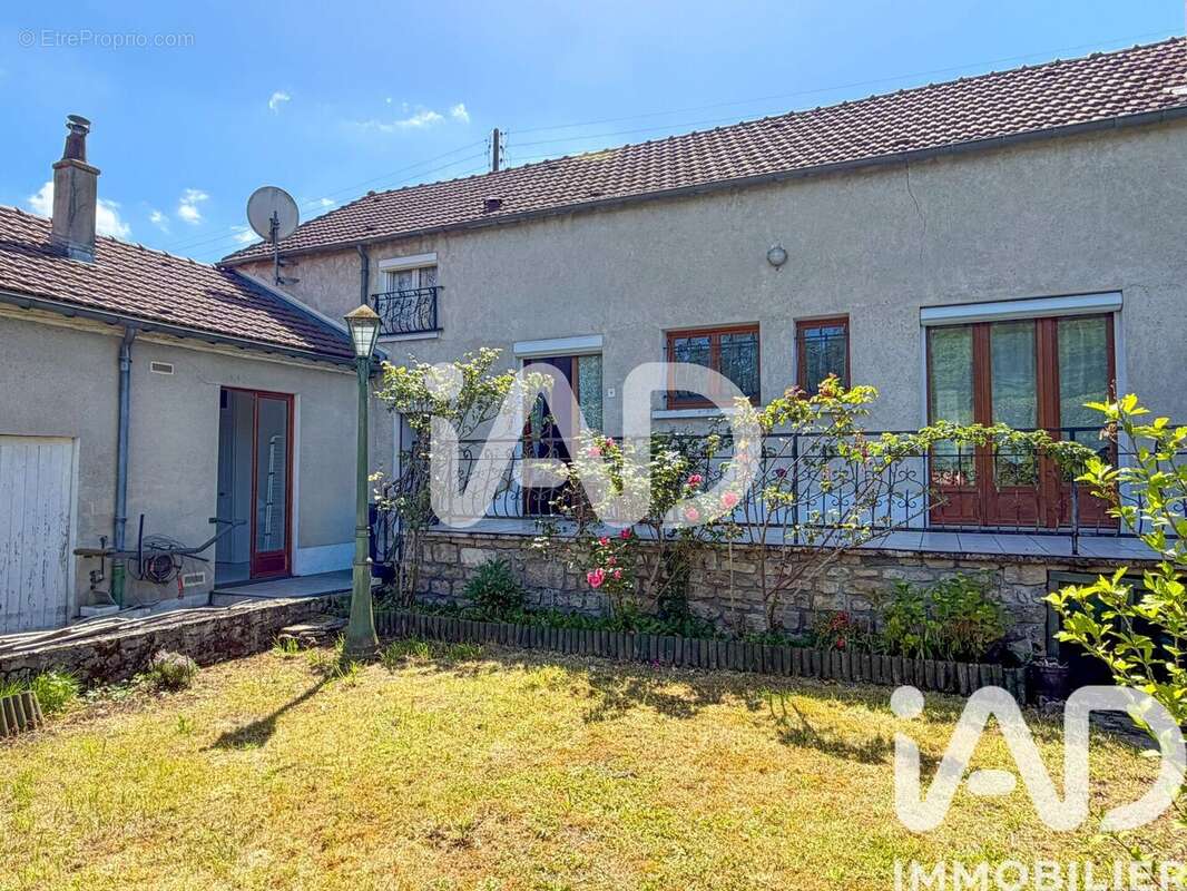 Maison 85 m² à Nemours  - photo 2