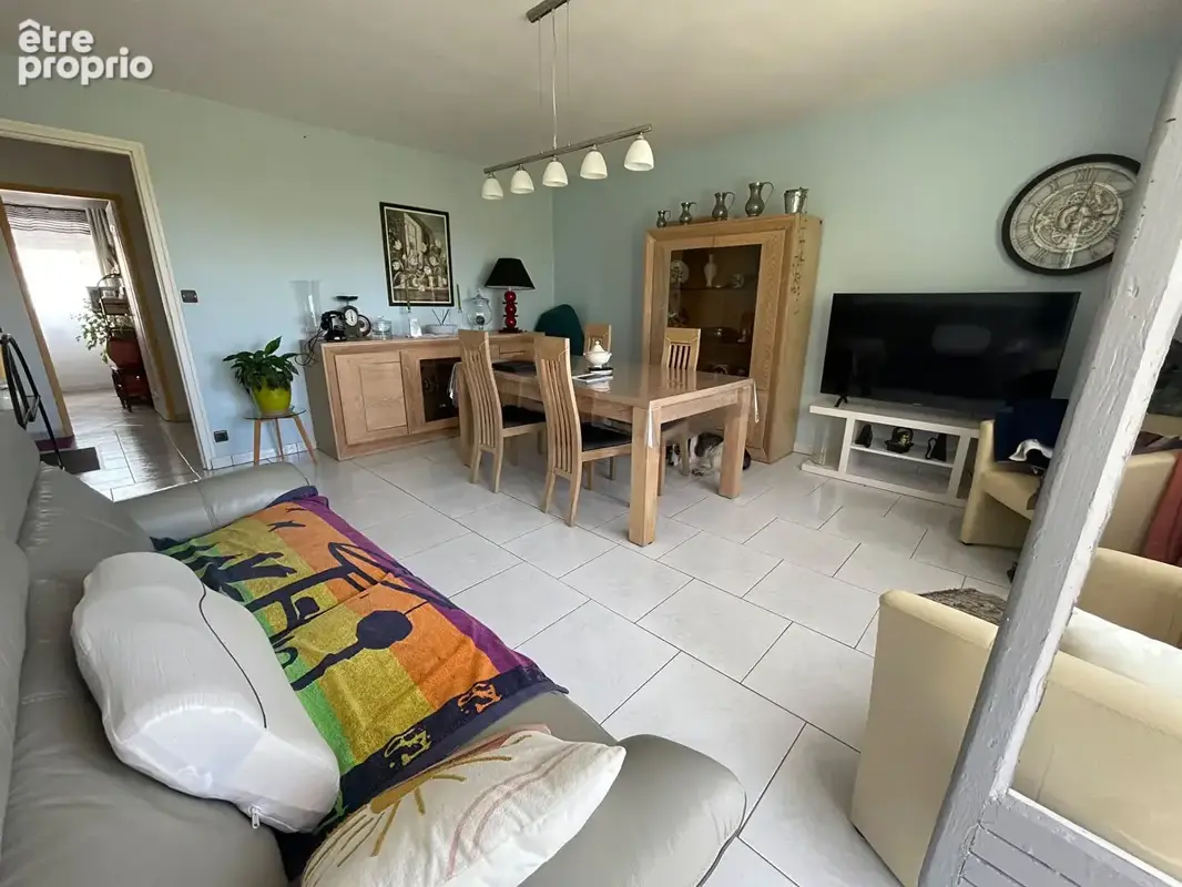 Sur les hauteurs de Bar le Duc : Appartement rénové en très bon état. - photo 2