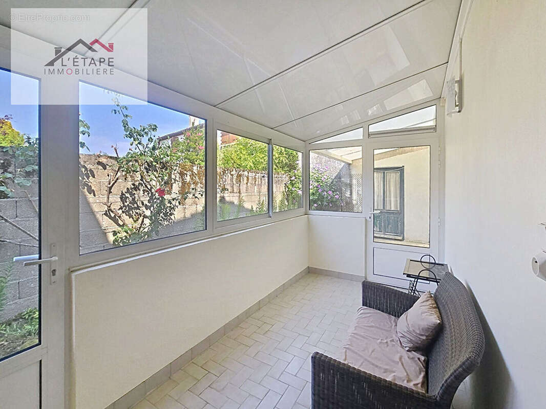 Venansault - Grande maison familiale de 190 m² au coeur du bourg - photo 5