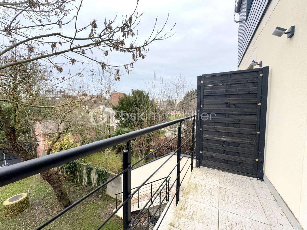 Appartement à LE PERREUX-SUR-MARNE