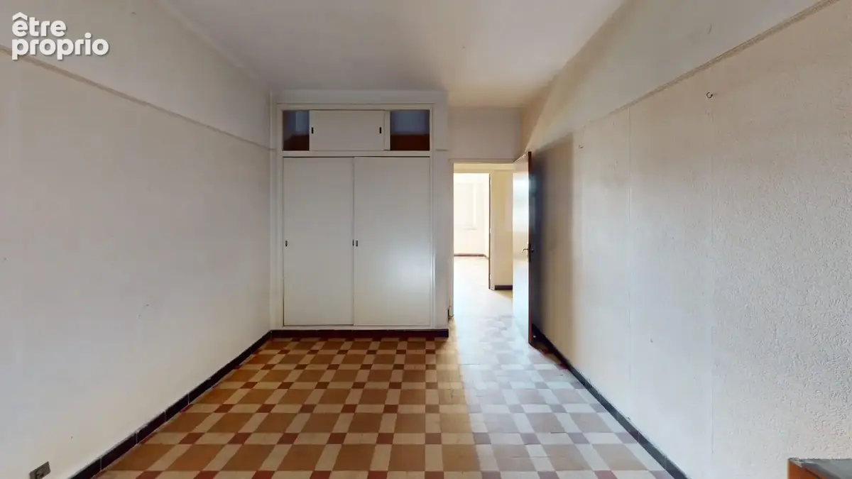 Appartement 78 m2 avec balcons et cave - photo 9
