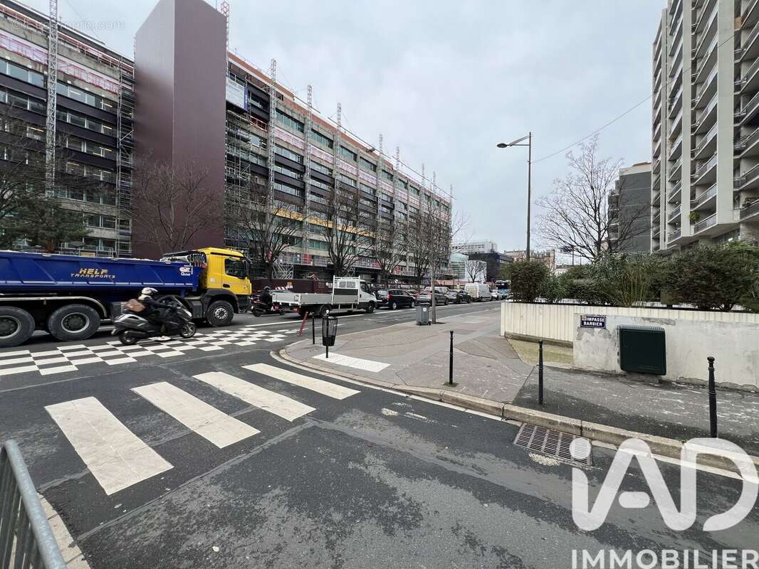 Photo 3 - Parking à CLICHY
