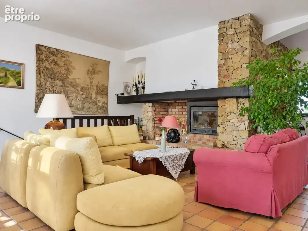 Maison 8 pièces 222 m² à vendre à Bandol (83150) - photo 5