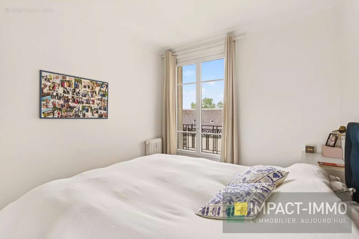 Appartement à COURBEVOIE