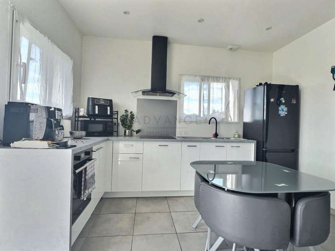 Maison familiale 135 m² + Maison indépendante de 48 m² - photo 12