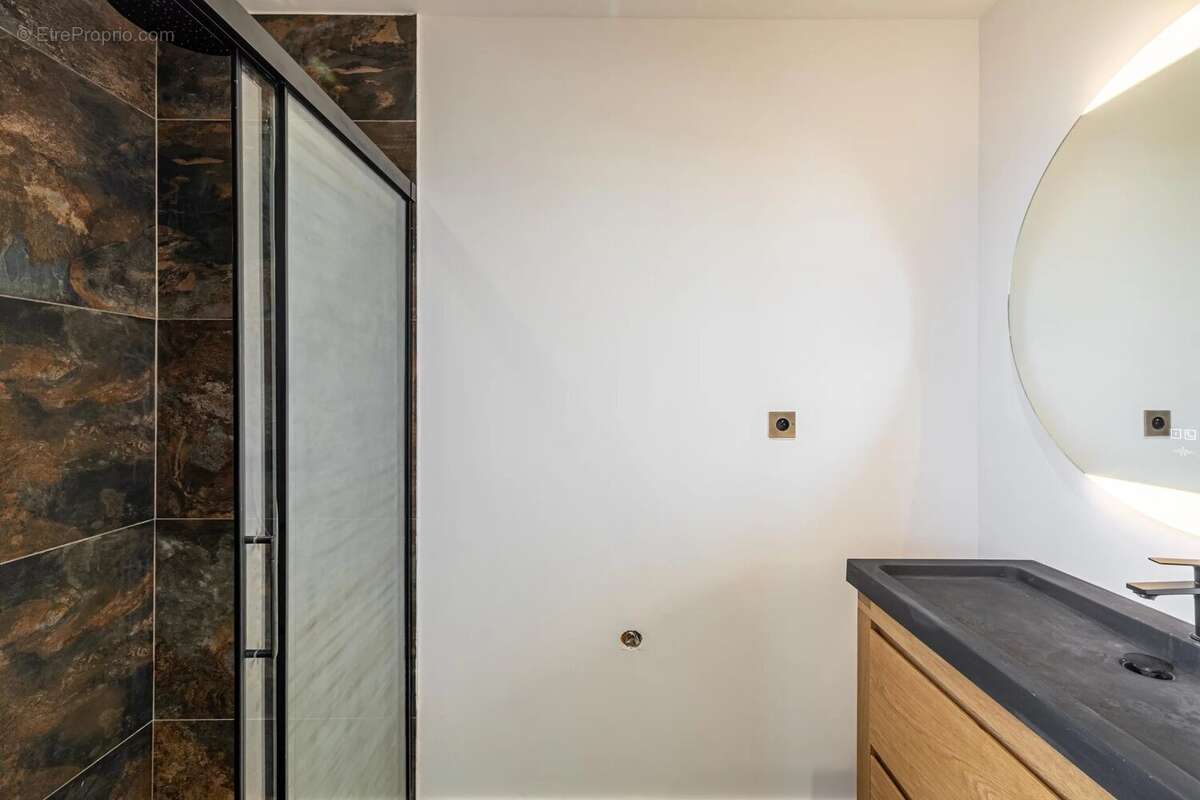 Appartement à BEAULIEU-SUR-MER