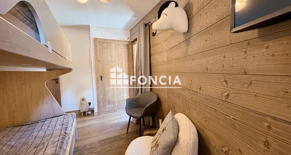 Appartement à LES ALLUES