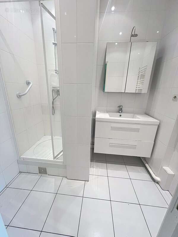 Appartement 70 m² à Garches  - photo 9