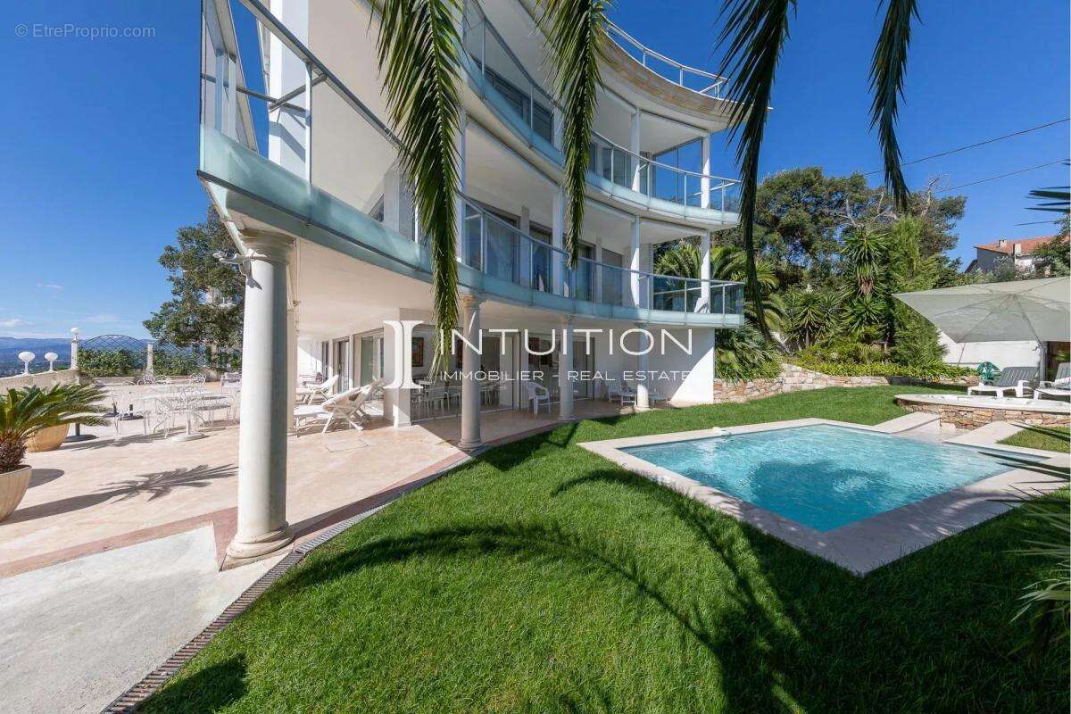 Maison à CANNES