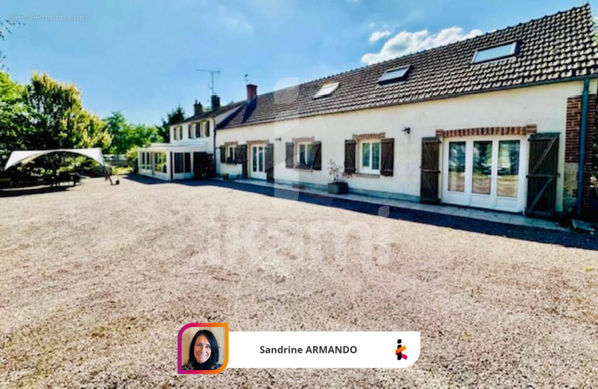 Maison à BONNEE