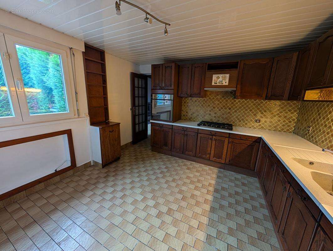 Maison à FACHES-THUMESNIL