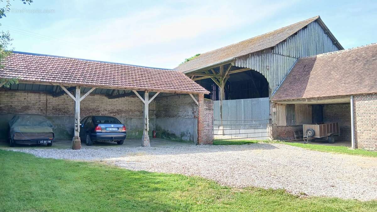 Maison à SAINT-GERMER-DE-FLY