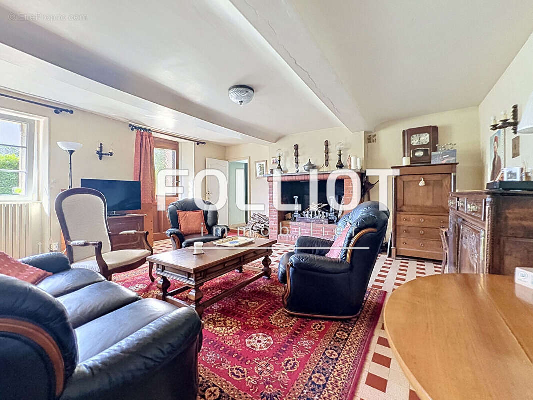 A VENDRE Maison à Condé sur Vire - 50890 - photo 4