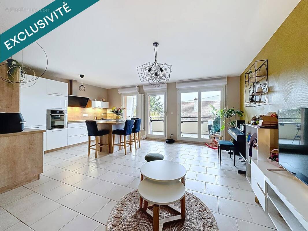 Photo 1 - Appartement à VITRY-SUR-ORNE
