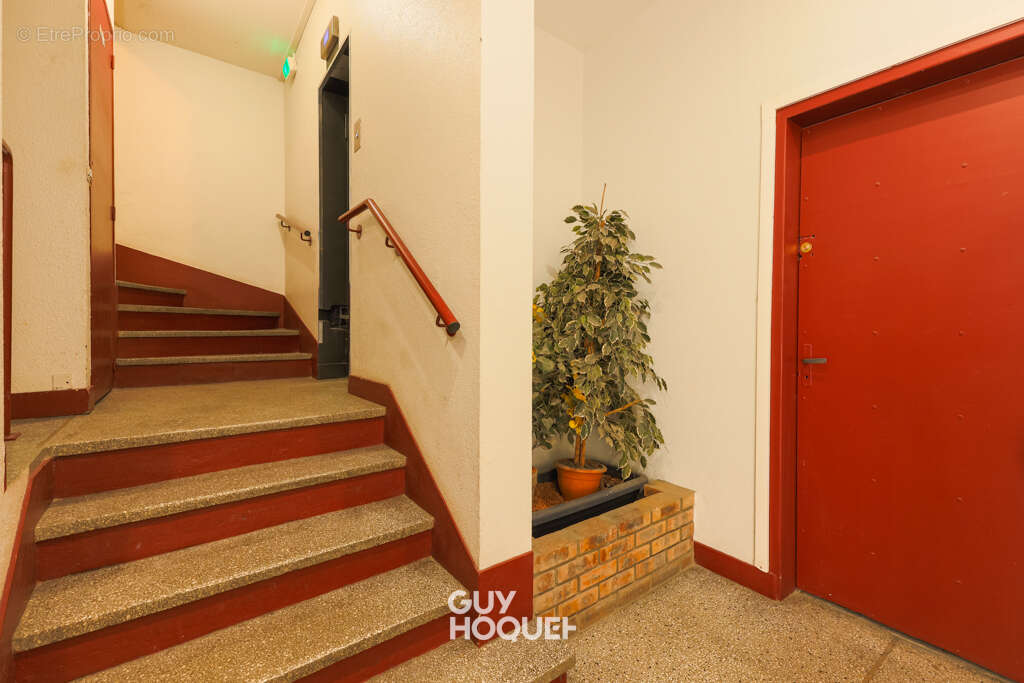 Appartement à SAINT-MAUR-DES-FOSSES