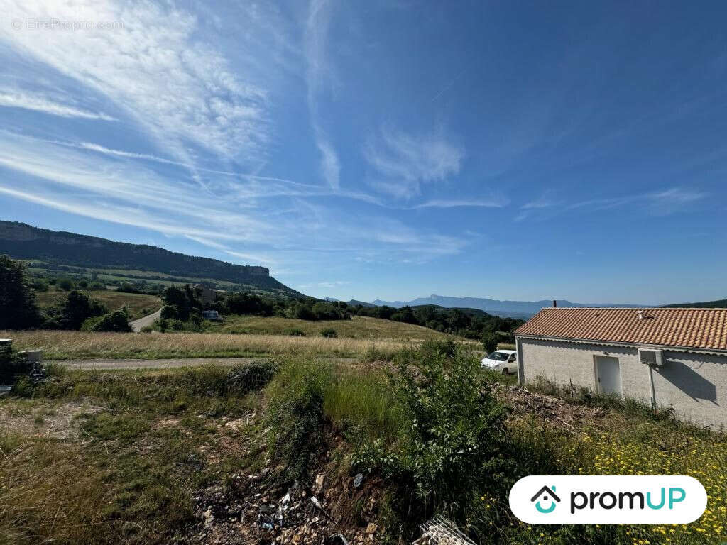 Terrain à PLAN-DE-BAIX