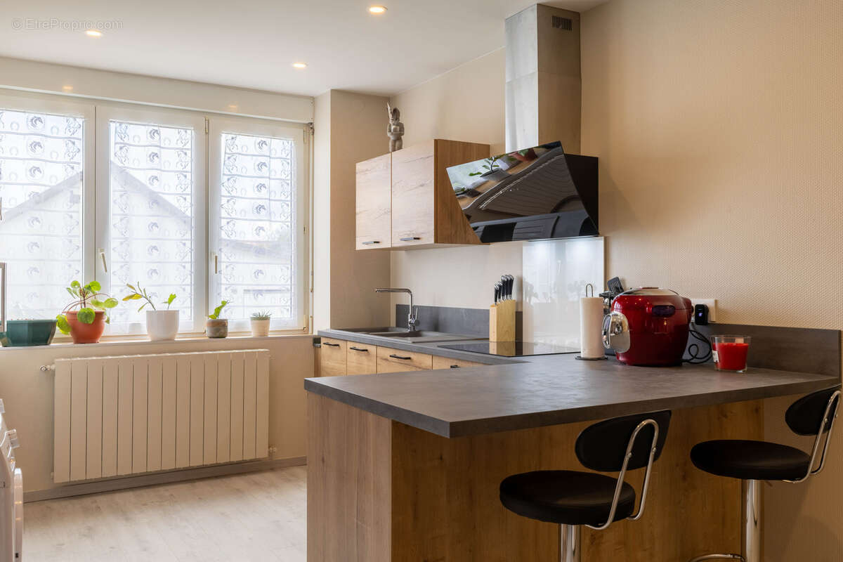 Appartement à SAINT-PRIVAT-LA-MONTAGNE