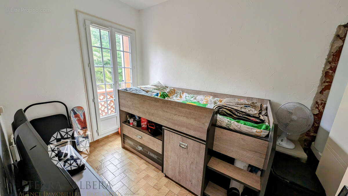 Appartement à LAROQUE-DES-ALBERES