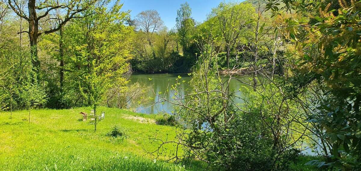 Maison à SAINT-ANTONIN-NOBLE-VAL